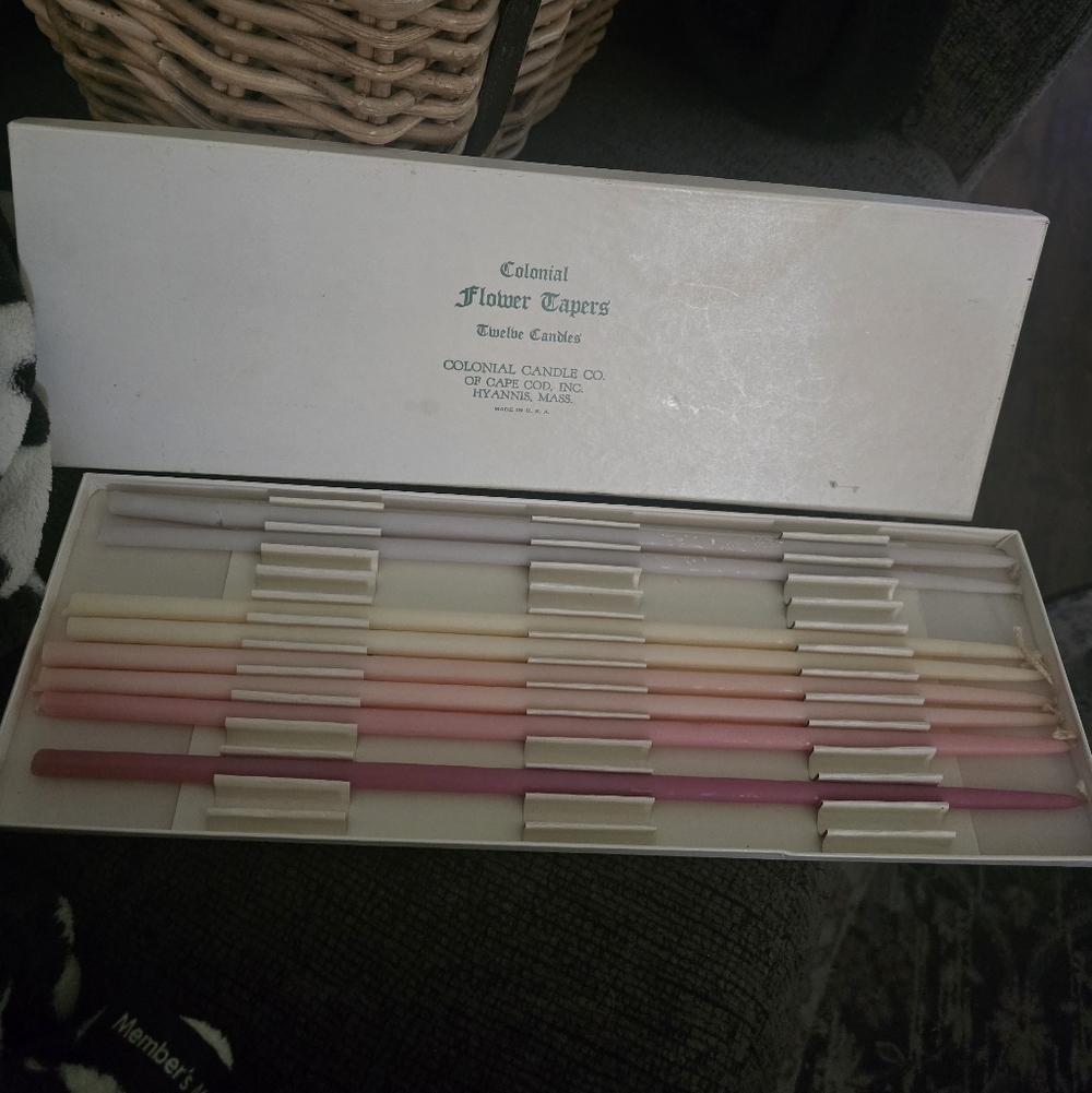 Colonial Candle Co. | Vintage Colonial Flower Tapers Candles (8)